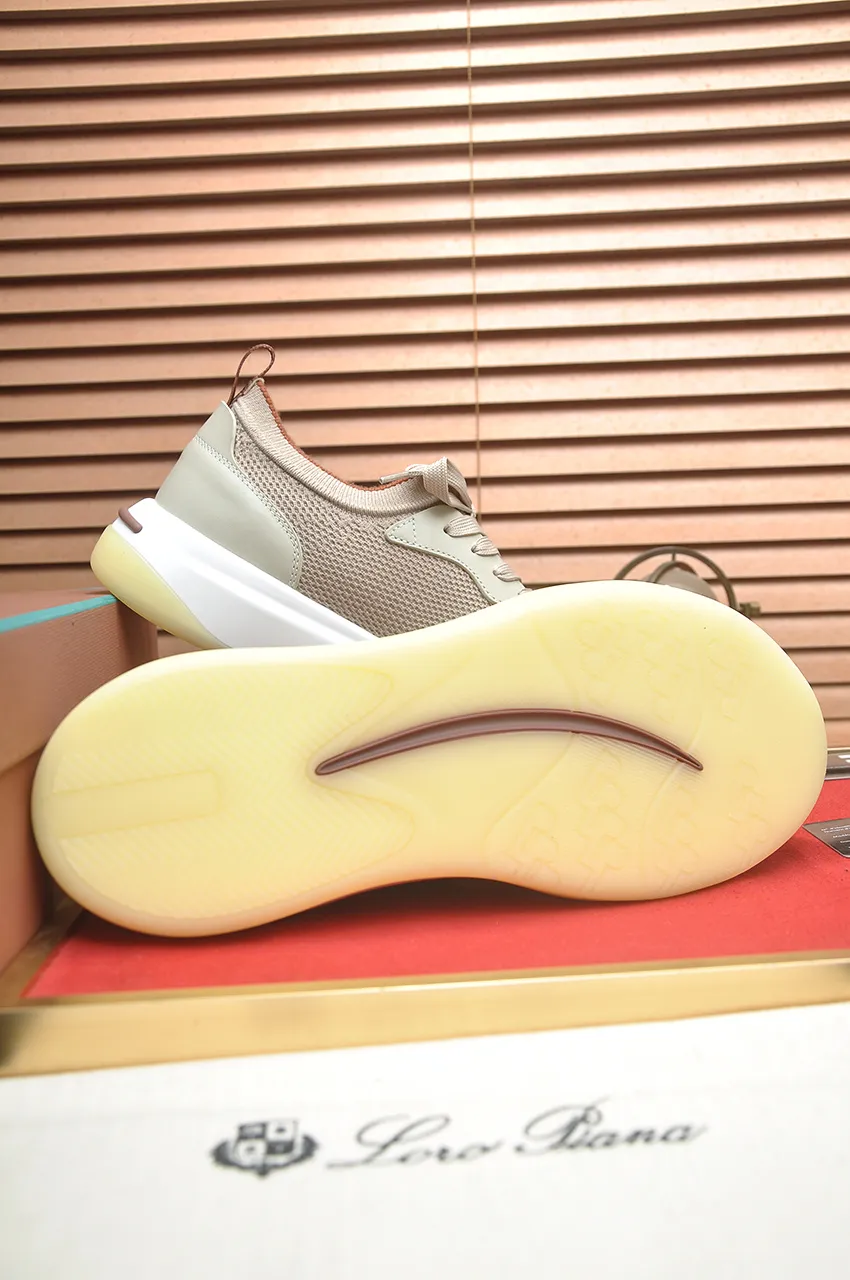 Men's men's shoes 💰640💶[𝐥𝐨𝐫𝐨 𝐏𝐢𝐚𝐧𝐚] lp classic loafers, an Italian treasure brand, the only brand that can match Hermès! Only after wearing it do we realize that we cannot let down our feet. The upper is imported cashmere, the lining of water-dyed cowhide ➕ the cowhide feet, the official original glass rubber outsole, and the pendant. Exclusive original packaging (tag ➕ brand paper ➕ outer box ➕ hand bag) code number: 38-46